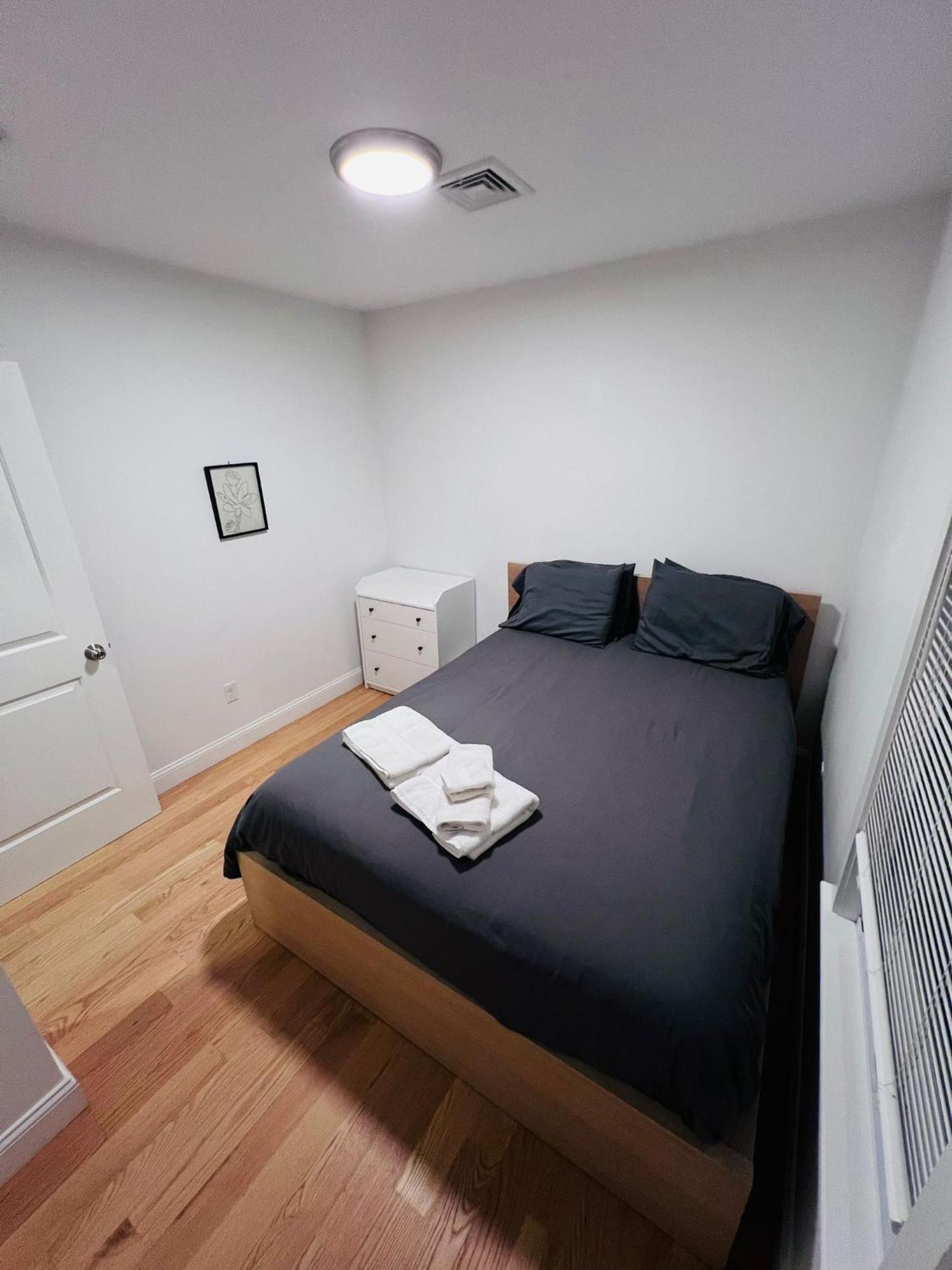 Renovated, 10 Min From The City Boston Exteriör bild