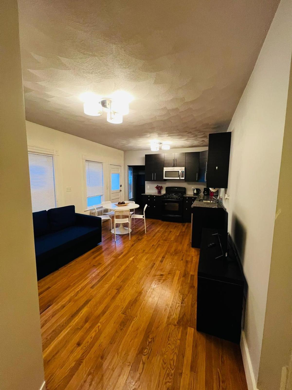 Renovated, 10 Min From The City Boston Exteriör bild